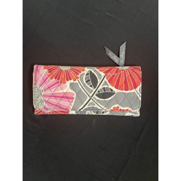 Vera Bradley Retired 2014  Cherry Blossom Pink & Gray Floral Tri-Fold‎ Wallet - Picture 1 of 11